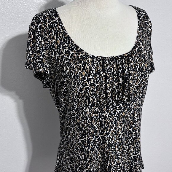 Van Heusen Black Tan White Floral Print Short Sleeve Top L Made in USA Stretch - Picture 1 of 11